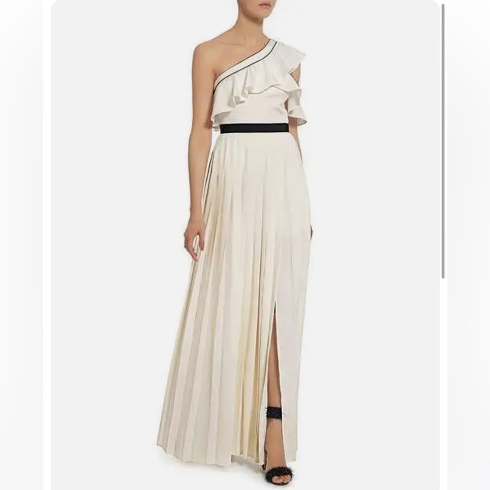 NWT Self-Portrait One-Shoulder White Maxi Dress